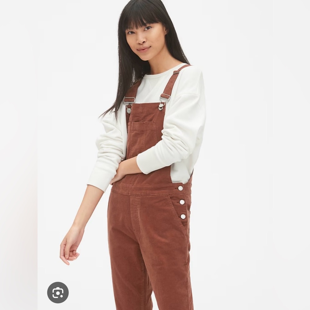 Gap skinny cord overalls in russet